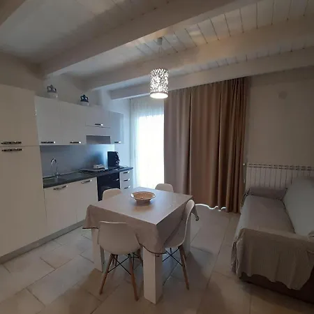 Dimora Girolamo Bed and Breakfast